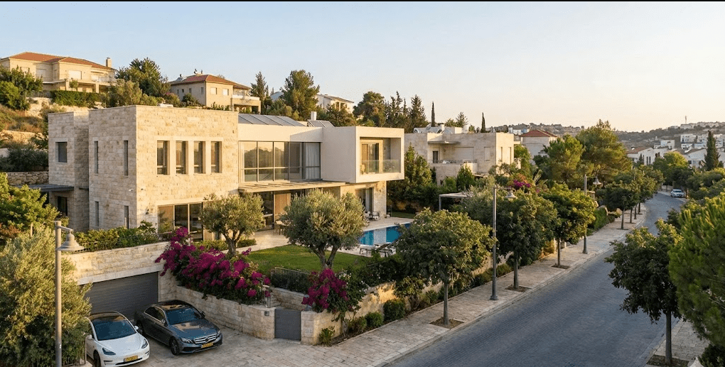 איך לבחור אדריכל לעיצוב בית יוקרה?